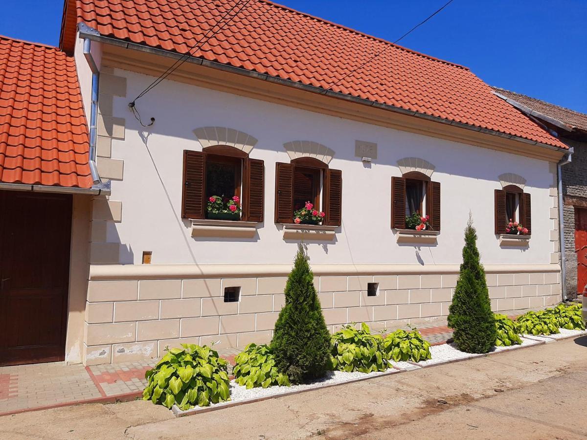 Mehadica House Villa Exteriör bild